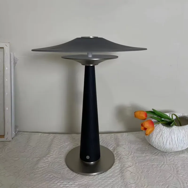 Modern Luxury Scandinavian Des - Solar Lamp 评论和价格